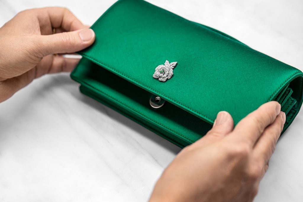 【名包回收鉴定】Dior Gem Clutch 绿色缎面晚宴手包-祖母绿与玫瑰花
