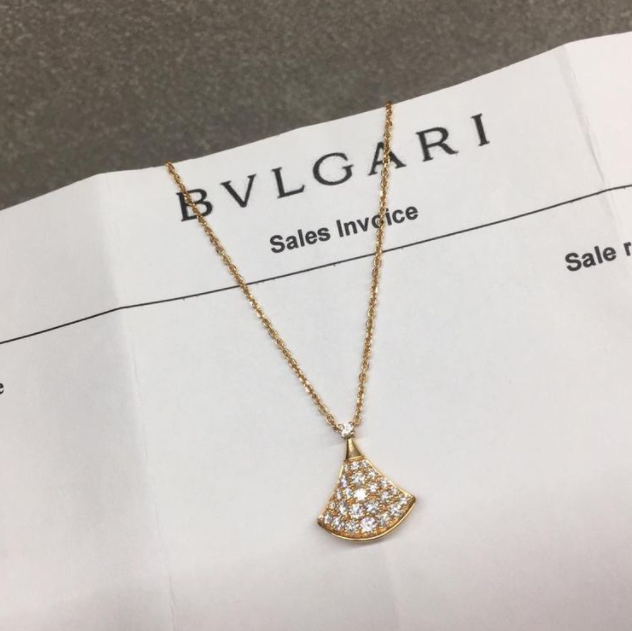 徐州奢侈品管家二手奢侈品首饰回收价格查询 徐州市中心德基广场附近哪里回收宝格丽带钻项链价格比较高?