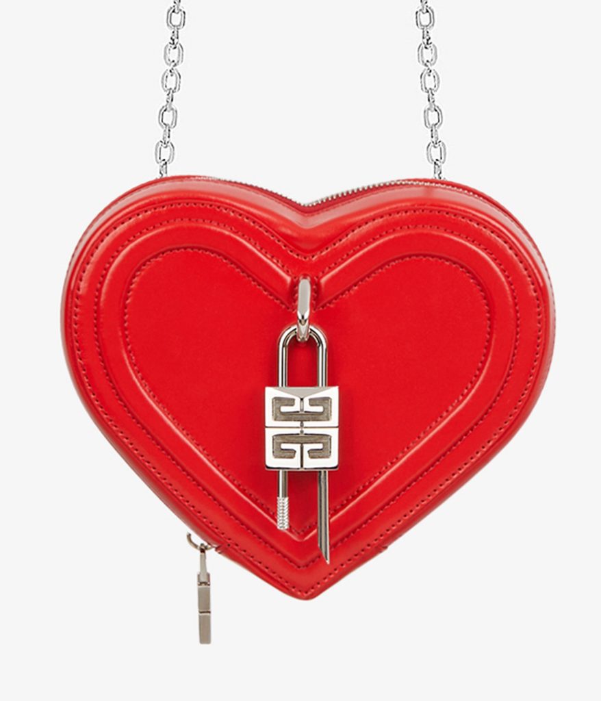 徐州奢侈品管家名包回收价格查询 Givenchy × Chito 七夕限定系列包包和配饰:心形包,爱情锁可以回收吗