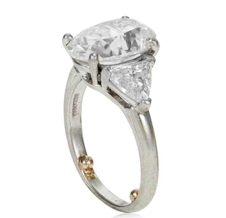 钻石的4c标准-净度 4.80克拉gia 证书钻石戒指 典当回收抵押参考价格USD 40,000 - USD 60,000